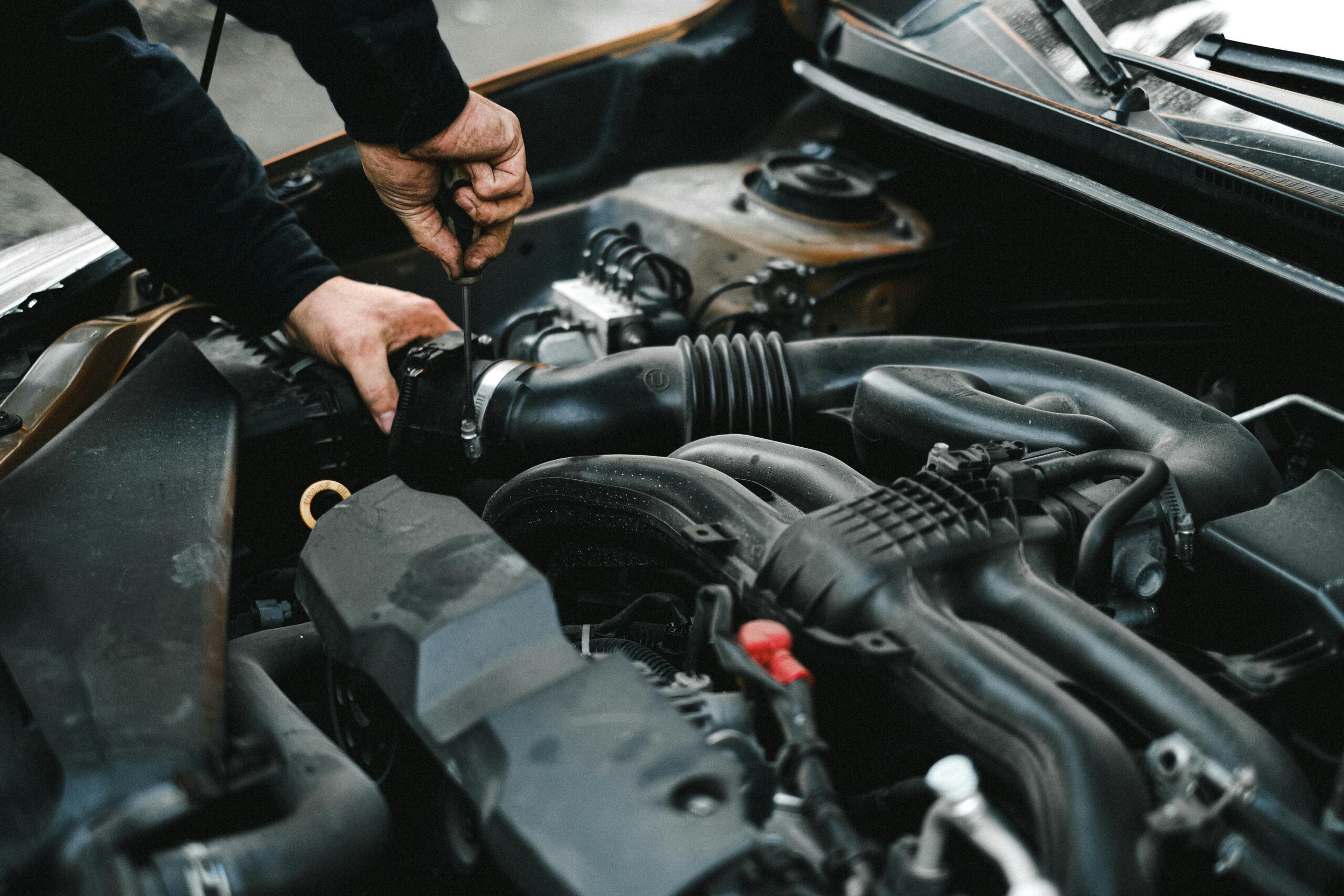 Engine maintenance service